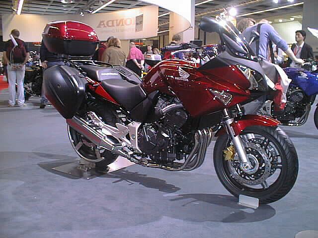 Intermot 25